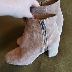 Jessica Simpson Faux Suede Nude/Cream Ankle Boots